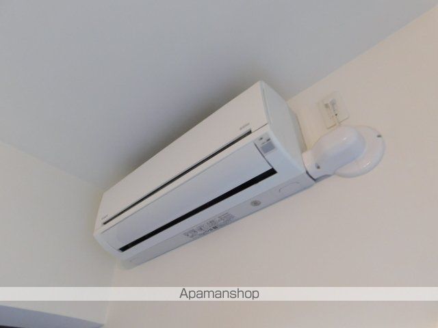 LUXE新大阪Iの内装写真