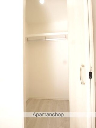 ＤＥ　ＤＯＭＯ　ＧＥＭＩＮＯＳ　２ｎｄ[1K/33m2]の収納