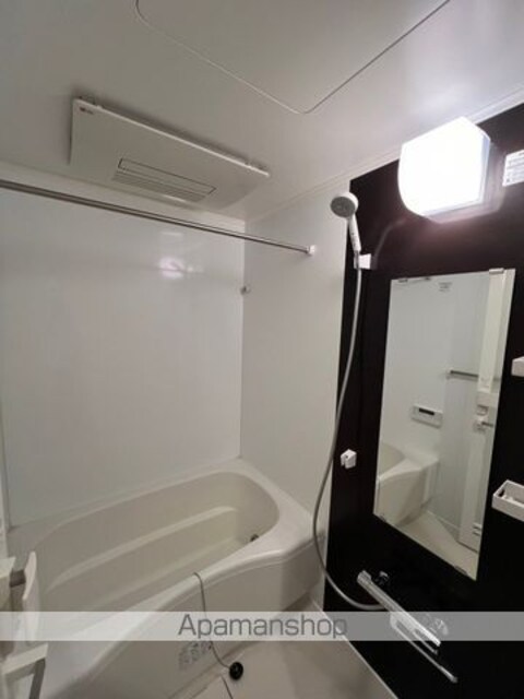 ＰＲＩＭＥ　ＵＲＢＡＮ　東中野　ＣＯＵＲＴ[2LDK/66.75m2]のバス