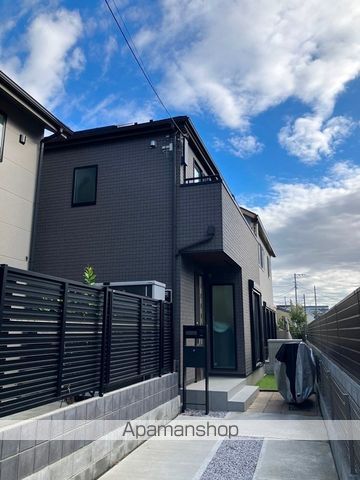 西武池袋・豊島線 石神井公園駅 徒歩13分 2階建 築3年の外観写真