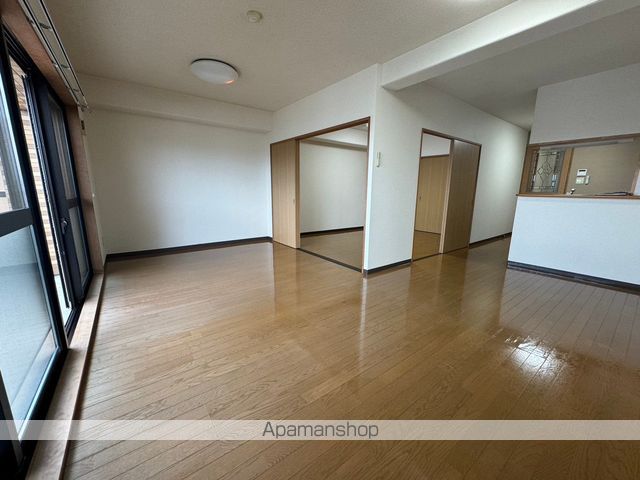 hau,oliの内装写真