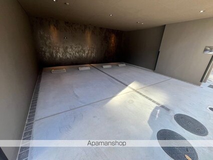 ＬｉｖｅＣａｓａ西台[3LDK/56.47m2]の駐車場