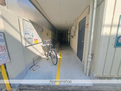 第一曙マンション[1K/22.68m2]のエントランス1