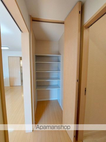 コンフォートKAMIPARKEASTの内装写真