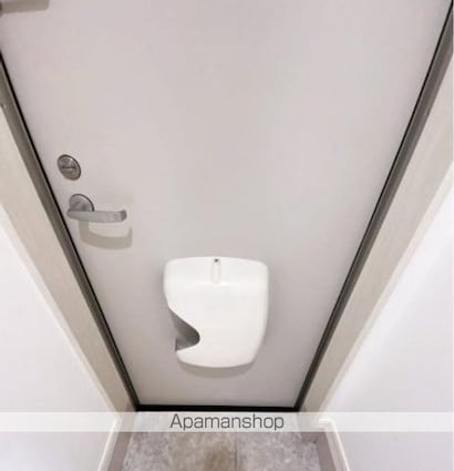 フランチェスカ[1R/10.52m2]の玄関
