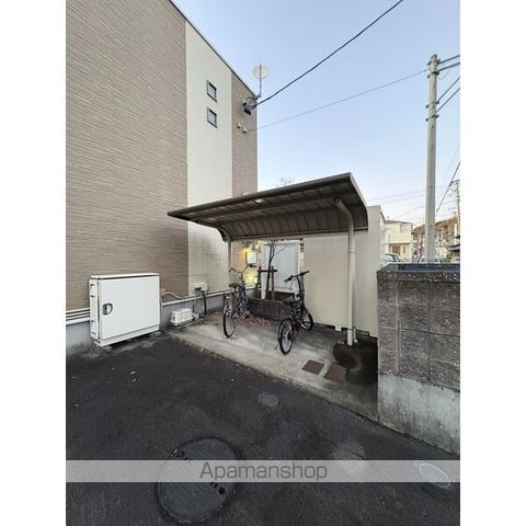 名鉄瀬戸線 尾張瀬戸駅 徒歩13分 2階建 築18年の玄関写真