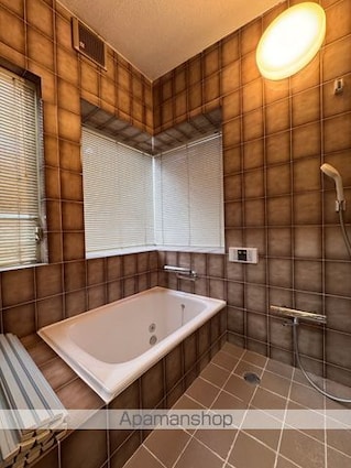 岩戸北２丁目戸建[4SLDK/125.82m2]のバス