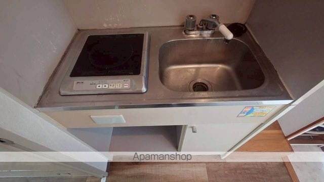 PLEAST都府楼前の内装写真