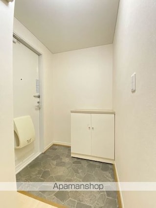 フレグランス日詰Ｂ[2LDK/62.07m2]の玄関