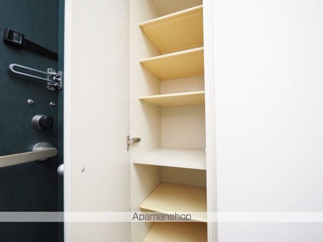 CANVASSすすきのの内装写真