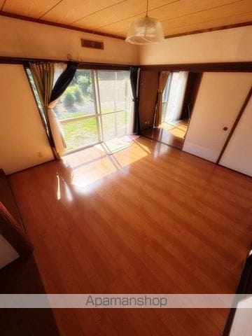 大塚台西2丁目貸家の内装写真