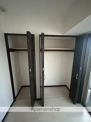 アンブラッセ要町[1LDK/35.74m2]の収納