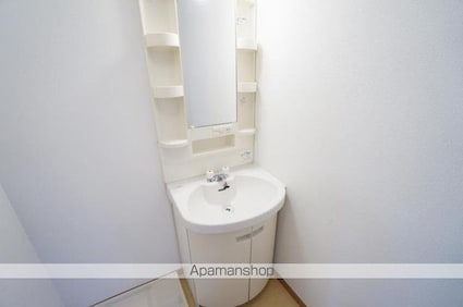 ルナ・マーレ椿[2LDK/63.36m2]の洗面所