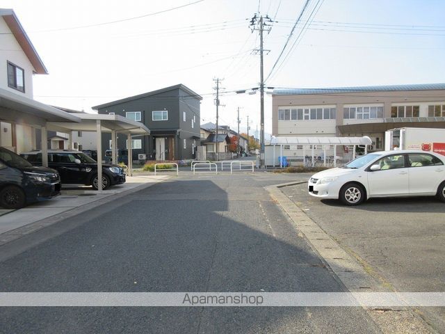 タウンハウスヨシダアネックスの周辺写真