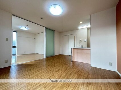 メゾンＭＡＳＴ桑野[1LDK/46.2m2]のリビング・居間