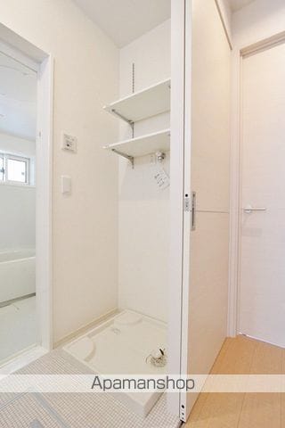 ホワイト バード II A棟の内装写真