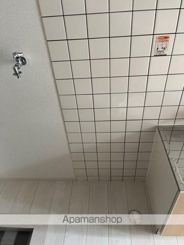 ホワイトキャッスル南小泉ビレジA棟の内装写真