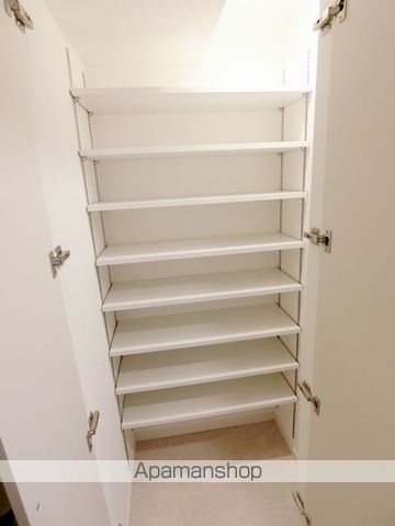 スプランディッド堺東IIIの内装写真