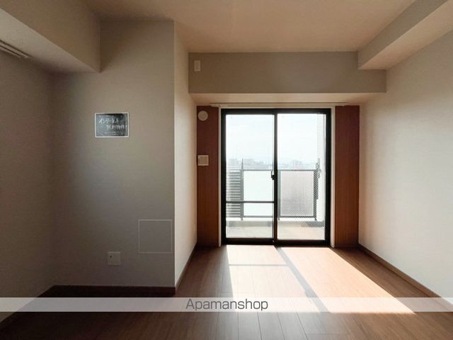 グランセジュール江坂 住居の内装写真