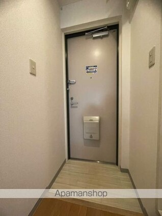 トレックス[1R/15m2]の玄関