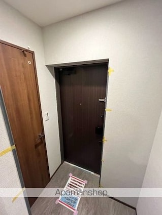 Ａ－３　ＡＳＡＧＡＹＡ　Ｒｅｓｉｄｅｎｃｅ[2LDK/61.12m2]の玄関