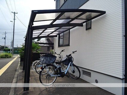 クレールコート２号館[3DK/52.99m2]の共用部1