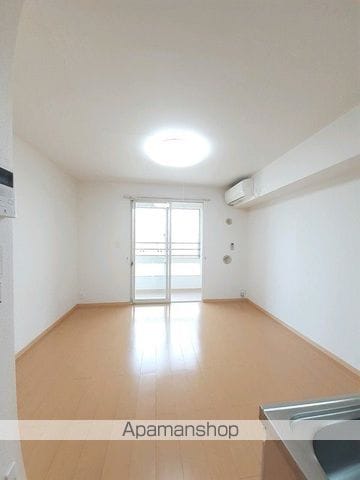 ヴィア シエロの内装写真