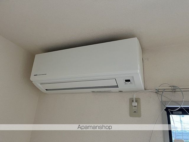 カーサKAWAUTIの内装写真