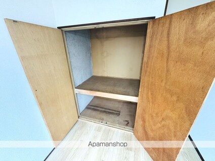 コーポ大瑞（コーポダイズイ）[2LDK/40.9m2]の収納