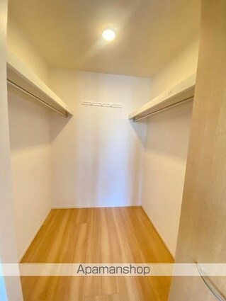 和歌山県和歌山市今福２丁目[1LDK/41.67m2]の収納