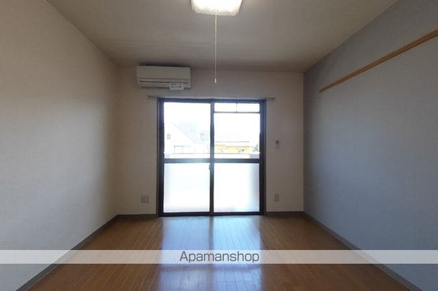 フレグランス西町の内装写真
