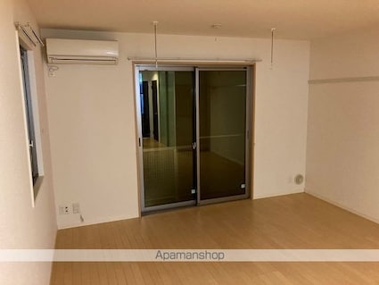 ロイヤルヒルズ[1R/40.98m2]のリビング・居間