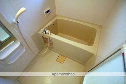 ロイヤルガーデン白狐Ａ棟[2K/48.85m2]のバス