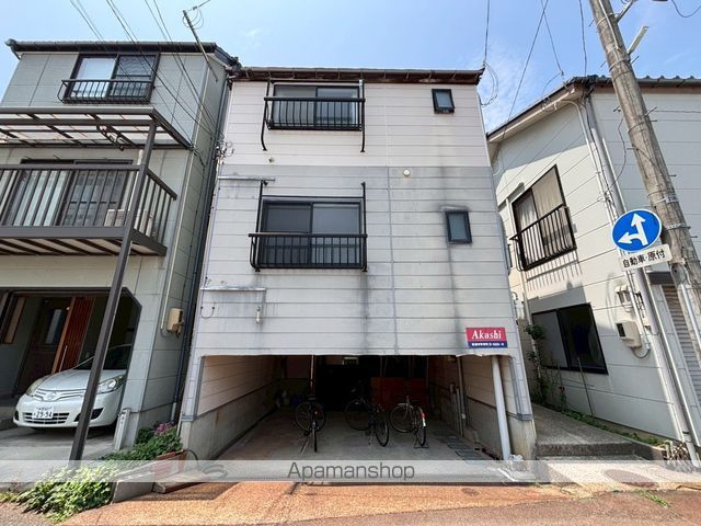 AKASHIの外観写真