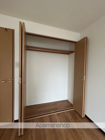 MOMOビルの内装写真