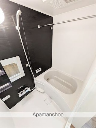 ９６ａｐｔ[1R/40.99m2]のバス