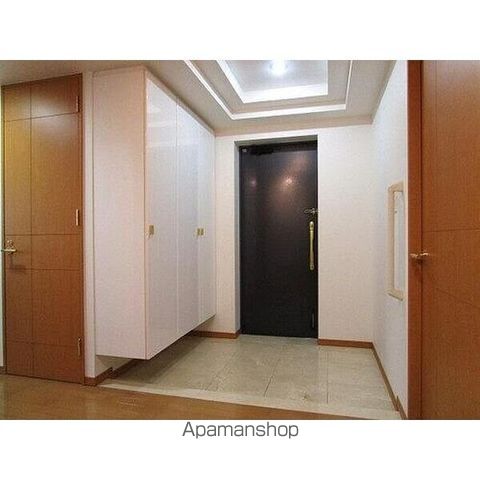 ライオンズマンション知事公館前の内装写真