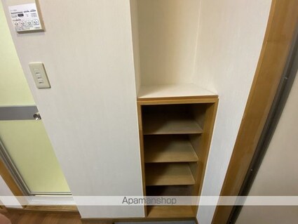 サープラスジュン[1K/29.1m2]の内装2