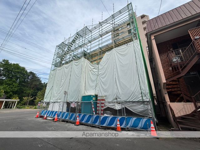 グランメール 豊平公園駅前の外観写真