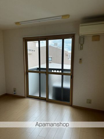 プチメゾン塩釜の内装写真