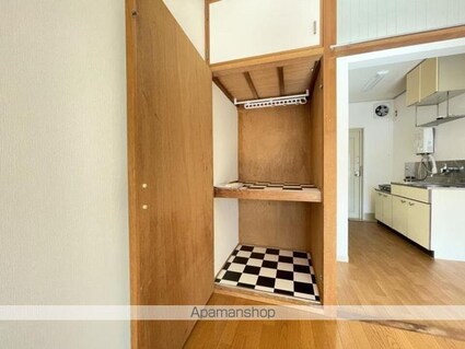 レ・セーナ中一万[1K/18.09m2]の収納