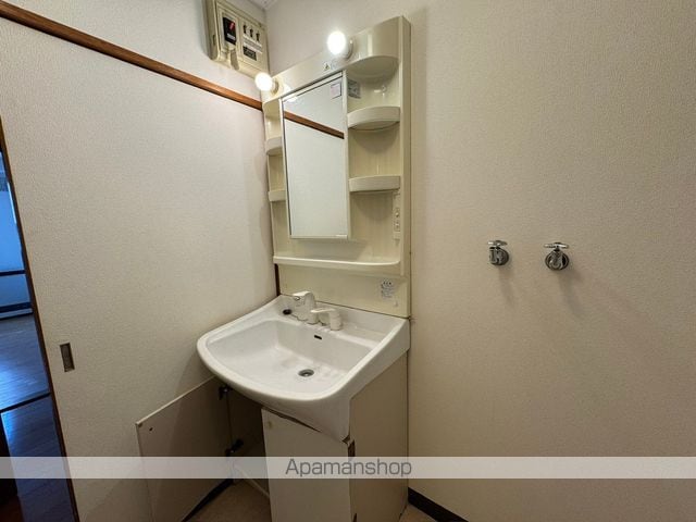 小山内マンション Bタイプの内装写真
