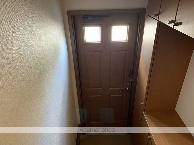 愛媛県四国中央市豊岡町長田[2LDK/58.53m2]の玄関