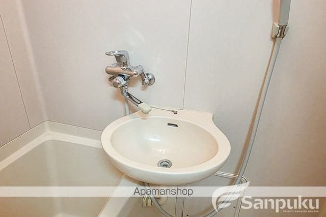 湯渡マンションの内装写真