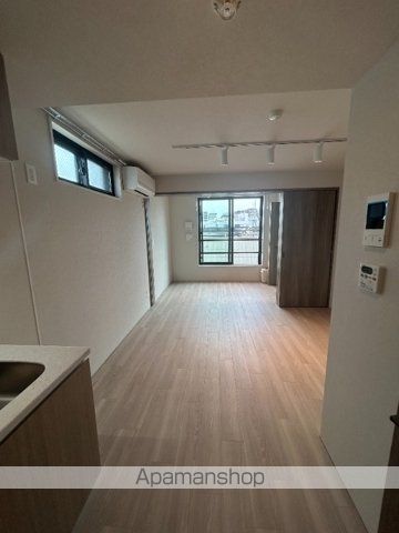 LEGALAND文京千石の内装写真