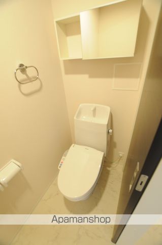 アインタウゼントの内装写真