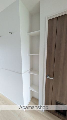 リナセント IIの内装写真