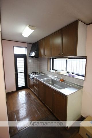 detached 埼玉県蓮田市大字井沼803-24
地図を見る