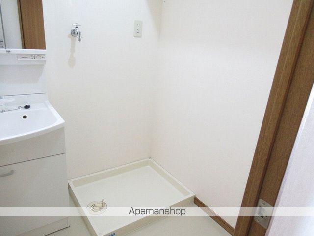 プラザ本町イーストの内装写真