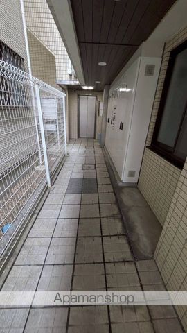 オークハイツの玄関写真